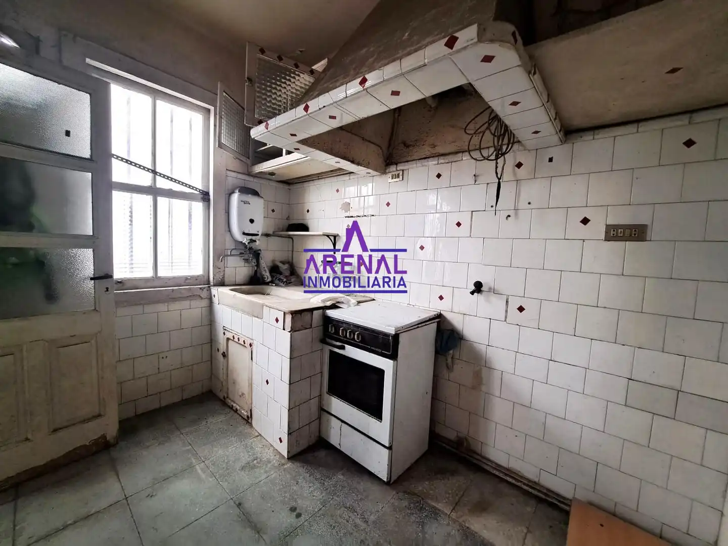 Cocina de Casa adosada en venta en A Pobra do Caramiñal con Terraza