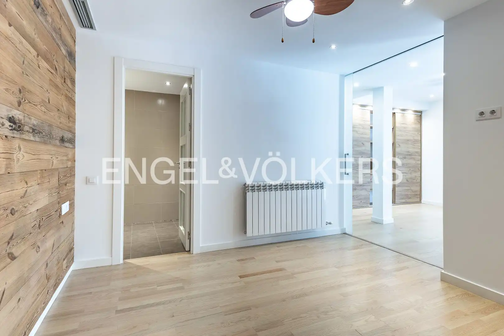 Piso en venta en Barcelona con Calefacción