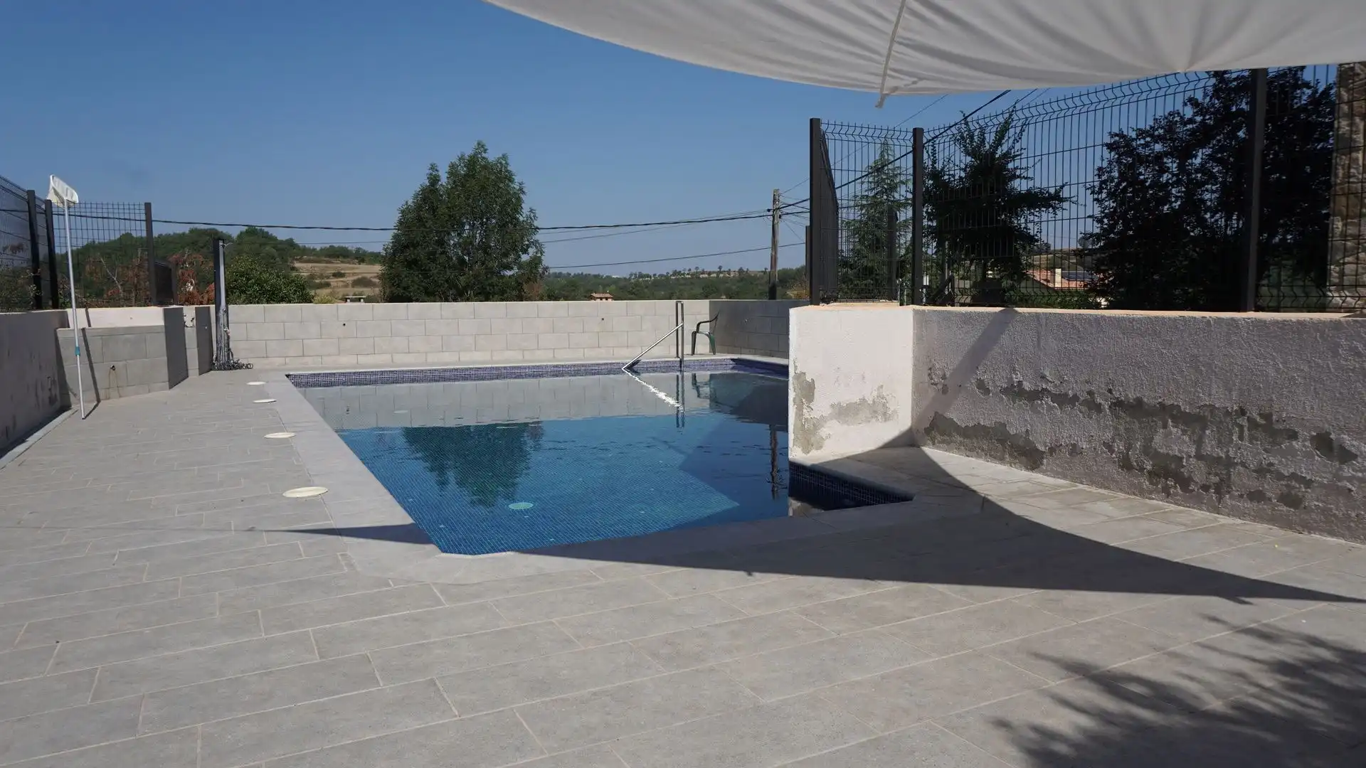 Piscina de Piso en venta en Moià con Calefacción, Amueblado y Piscina comunitaria