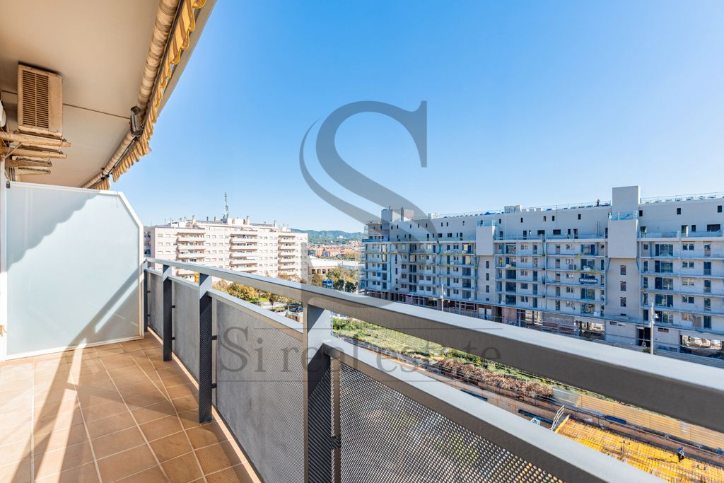 Terrassa de Pis en venda en  Barcelona Capital amb Aire condicionat, Parquet i Balcó