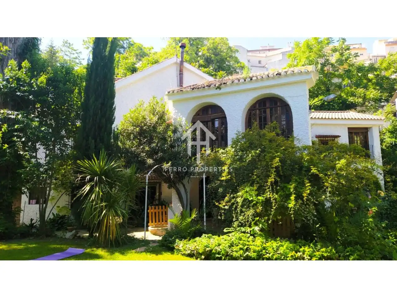 Garden of Country homes for sale in Loja  with Heating, Private garden and Swimming Pool