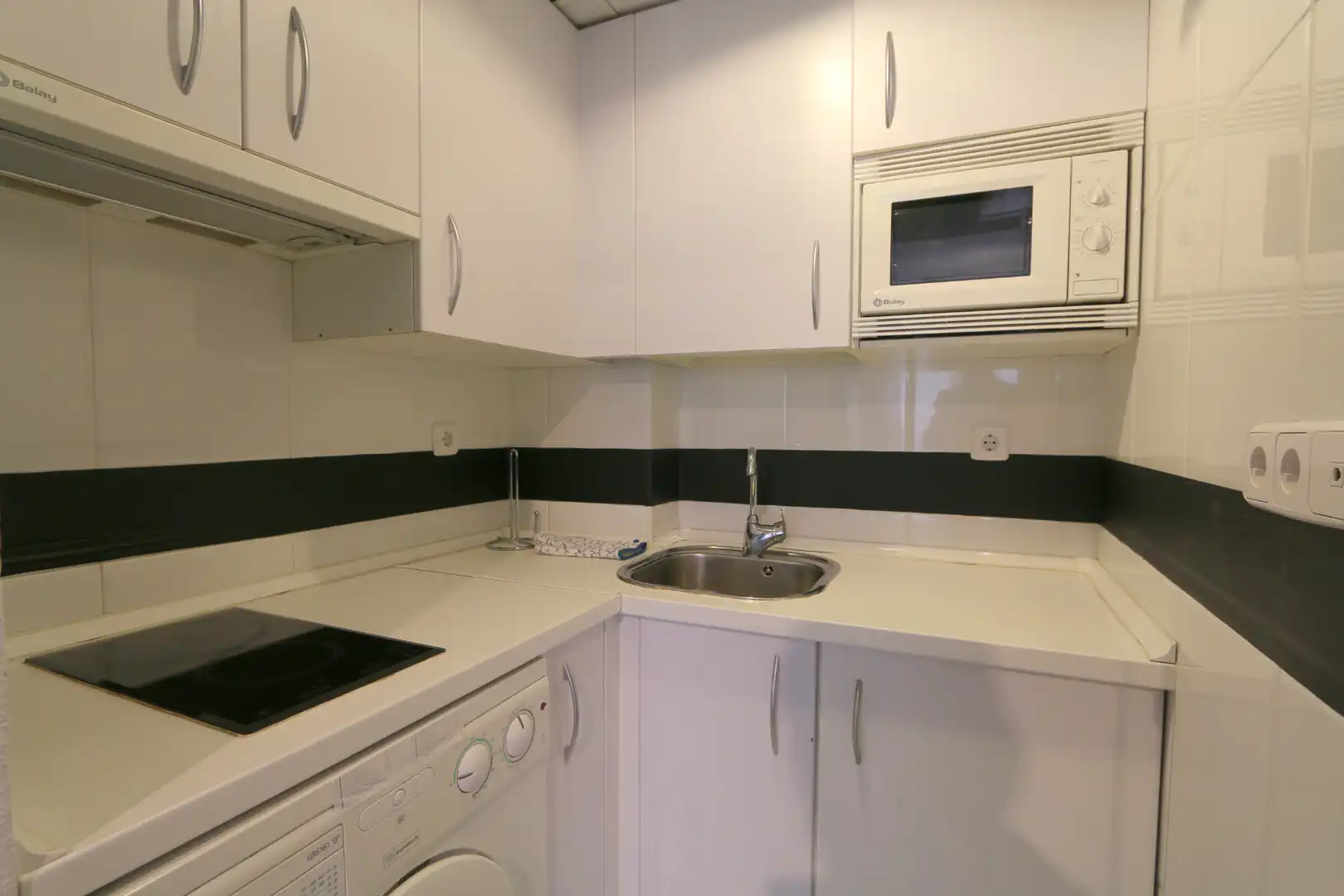 Cocina de Piso en venta en Madrid con Aire acondicionado, Trastero y Amueblado
