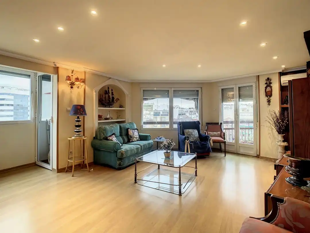 Flat for rent in Carrer Calderón de la Barca, 8, Mercado