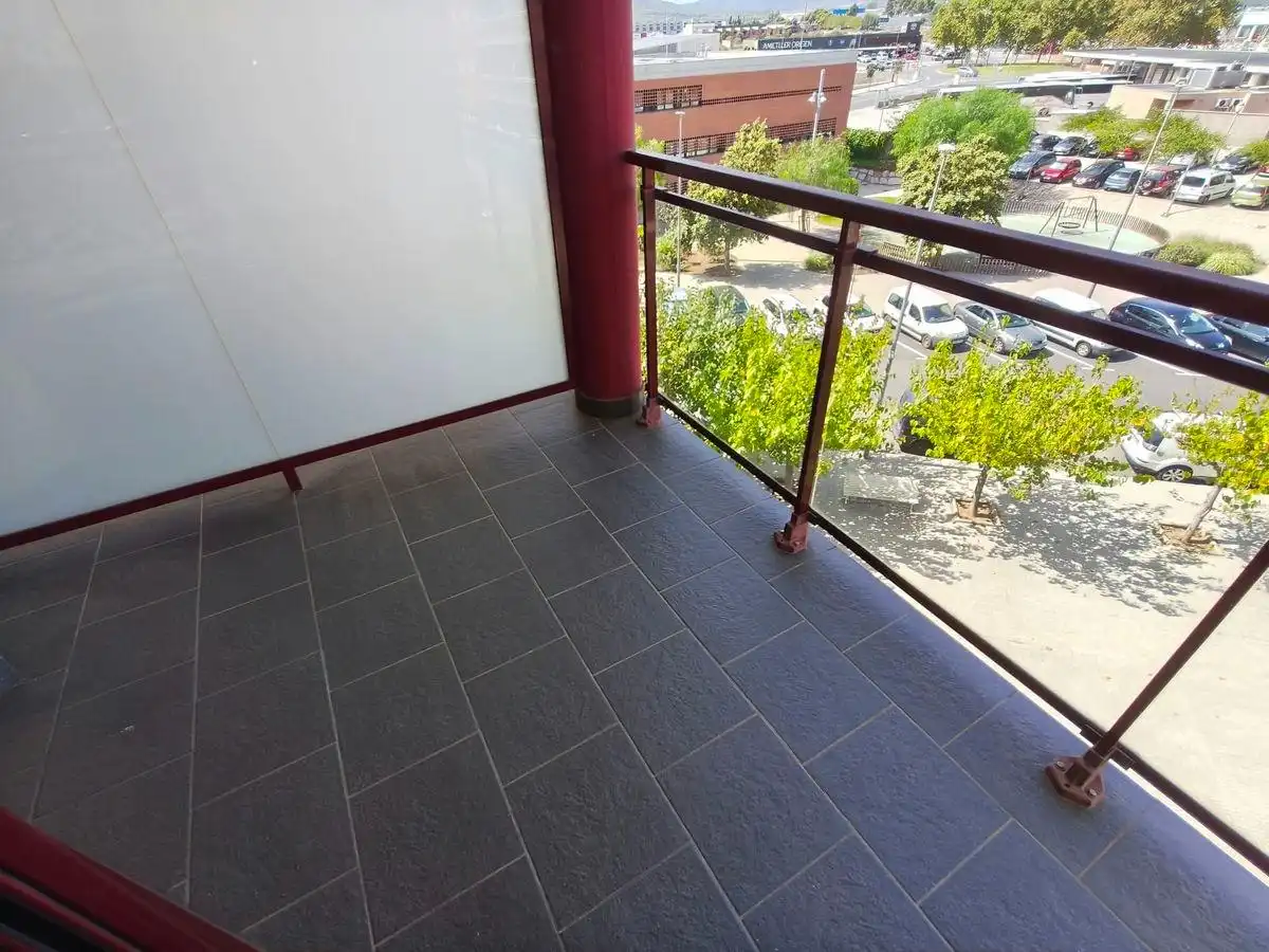 Flat with terrace for sale in Zona Hospital, imagen 6