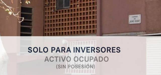 Piso en Venta en Carrer de Jaume Huguet en El Besós i el Maresme