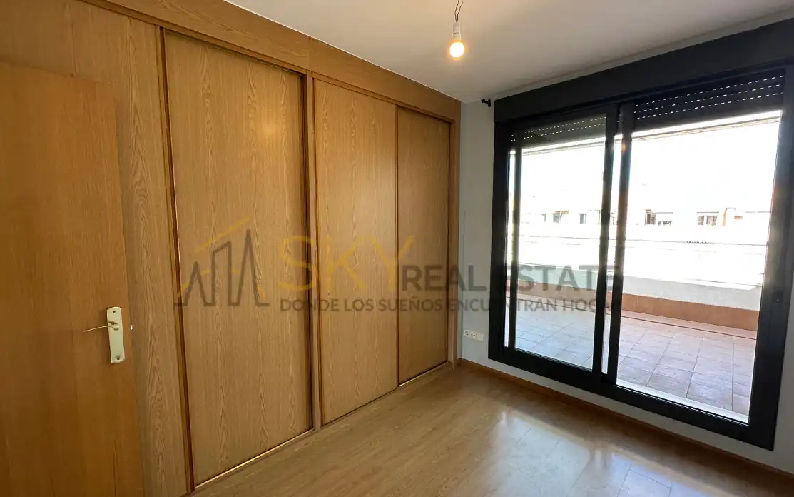 Bedroom of Attic for sale in Madrid  with Air Conditioner, Heating and Terrace