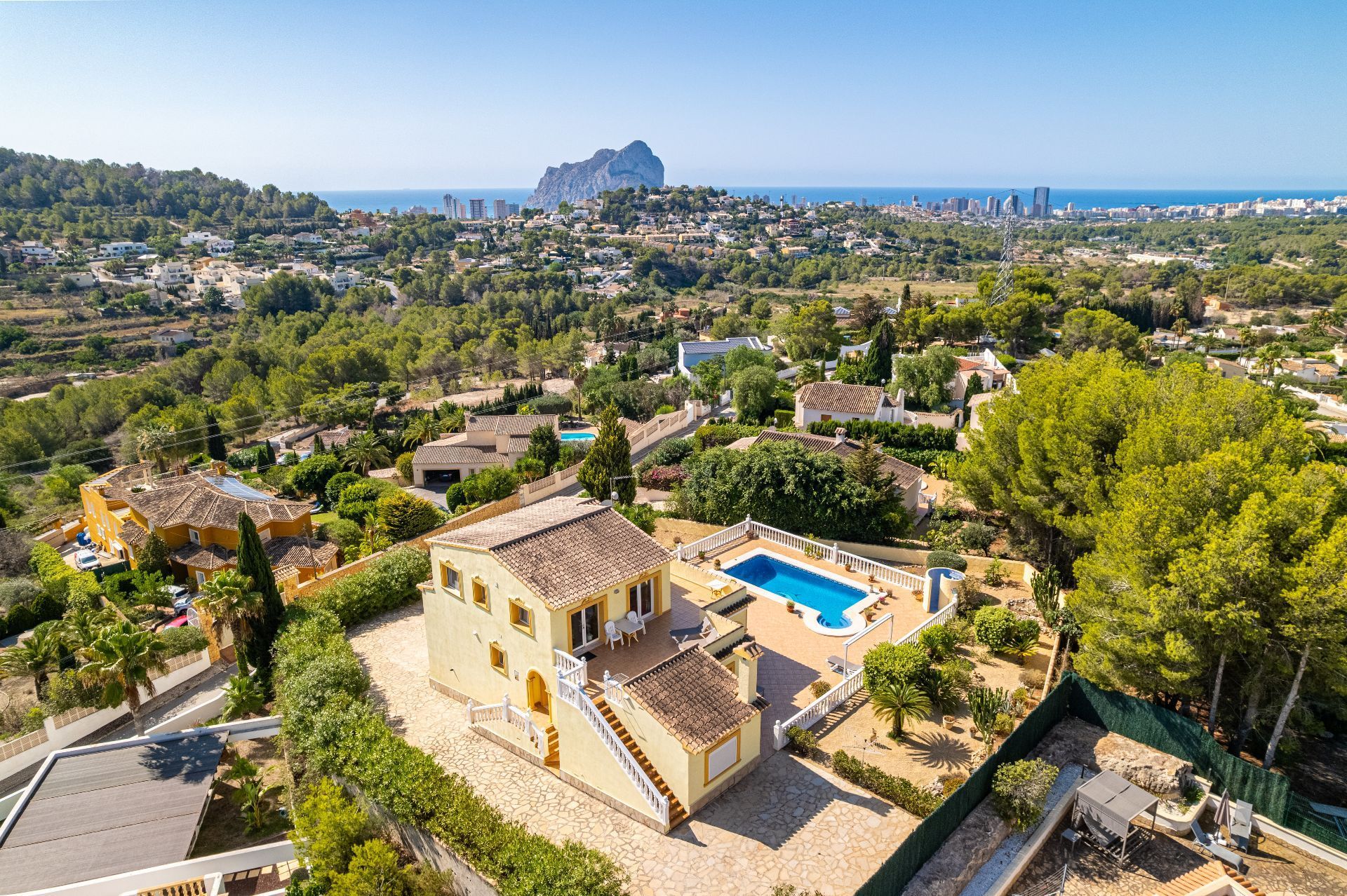 Exterior view of House or chalet for sale in Calpe / Calp  with Air Conditioner, Heating and Private garden