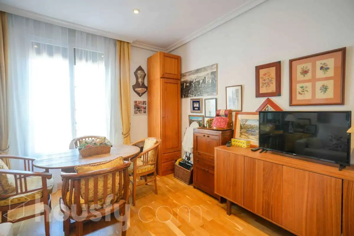 Habitación de Ático en venta en Madrid con Aire acondicionado, Calefacción y Parquet