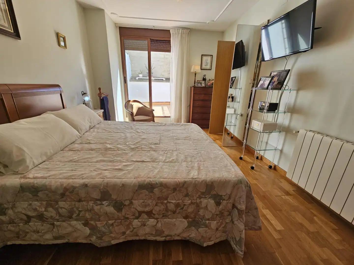 Bedroom of Houses for sale in Sueca  with Air Conditioner, Terrace and Storage room