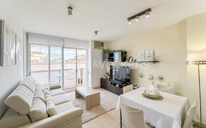 Living room of Apartment for sale in Vilafranca del Penedès  with Air Conditioner, Terrace and Balcony