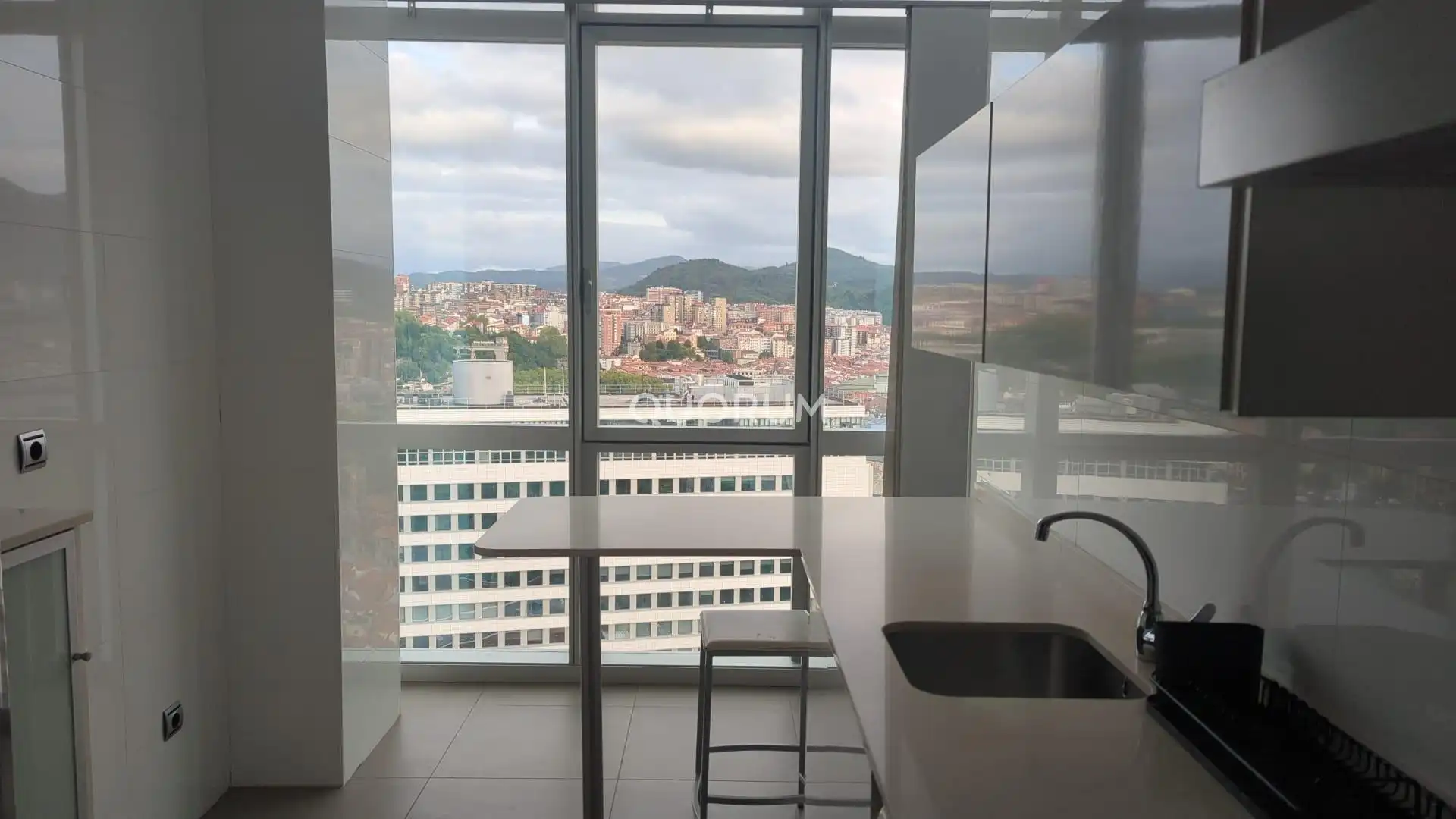 Piso de alquiler en Paseo Uribitarte, Albia