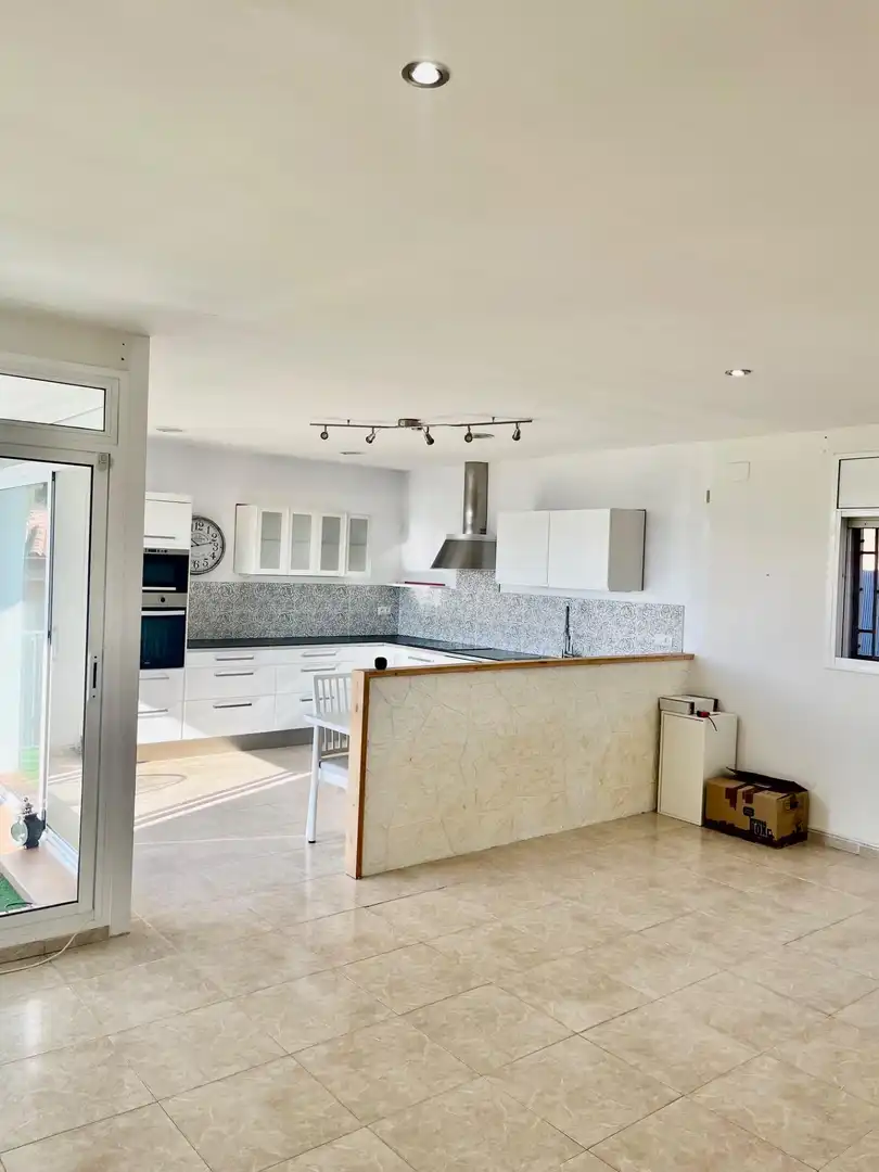 Maison jumelée avec terrasse à vendre à Avenida del Comte Gómez de Orbaneja, imagen 9