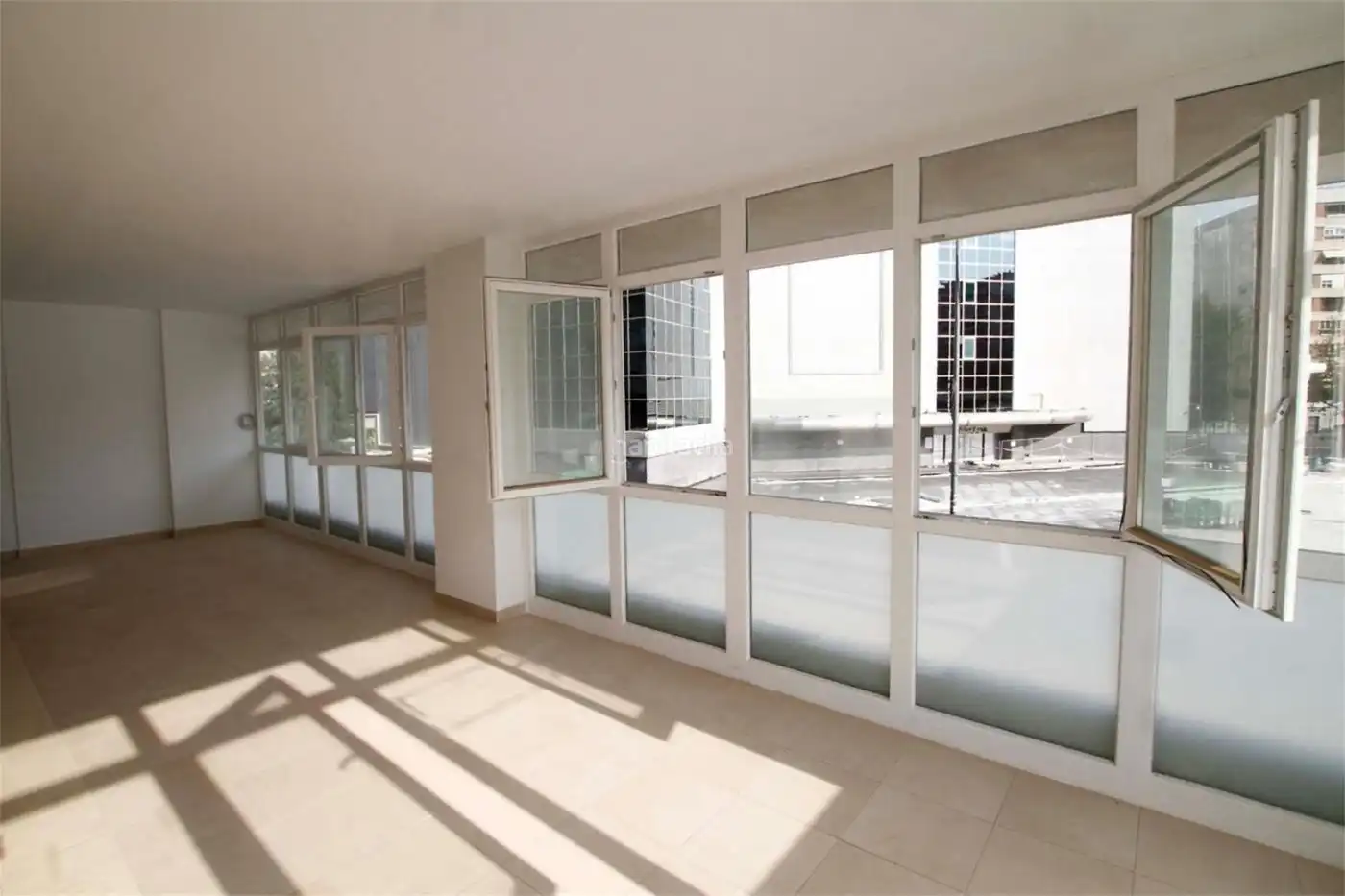 Habitatge amb ascensor en venda a Plaza Conquistadores 4, imagen 3