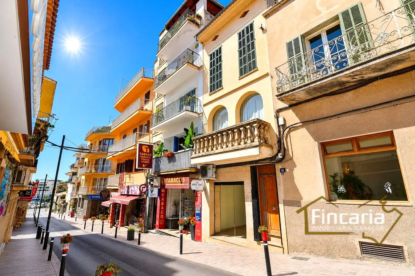 Vista exterior de Local de alquiler en Manacor con Aire acondicionado