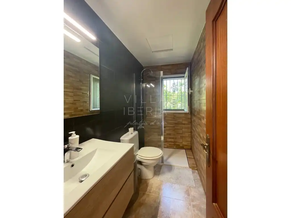 Bathroom of Houses for sale in Santa Cristina d'Aro  with Air Conditioner and Terrace