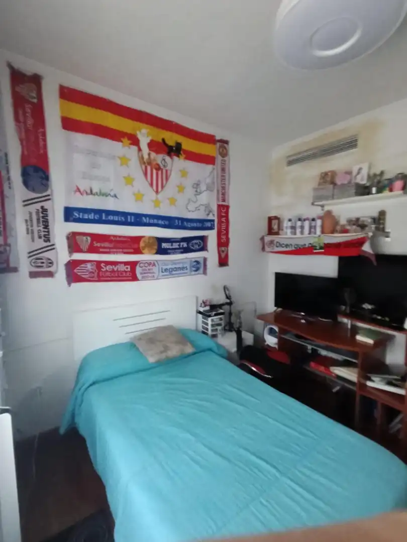 Habitación de Piso en venta en Sevilla con Trastero