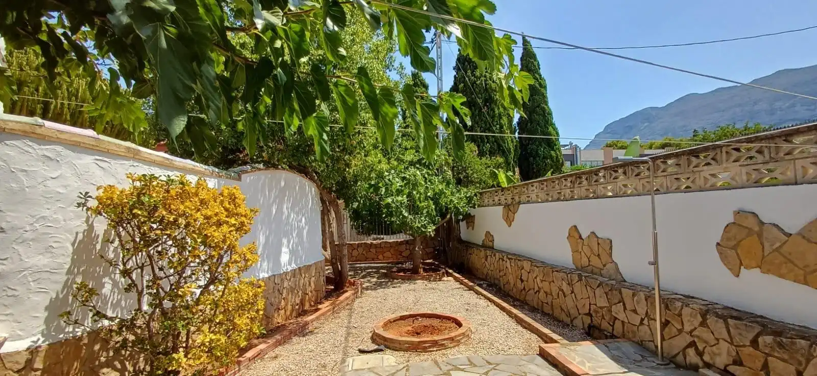 Garden of Houses for rent in Dénia  with Air Conditioner, Heating and Private garden
