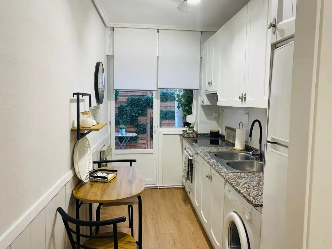 Cocina de Piso de alquiler en Ezcaray con Calefacción, Terraza y Balcón