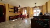 Living room of Flat for sale in  Granada Capital  with Heating, Private garden and Balcony