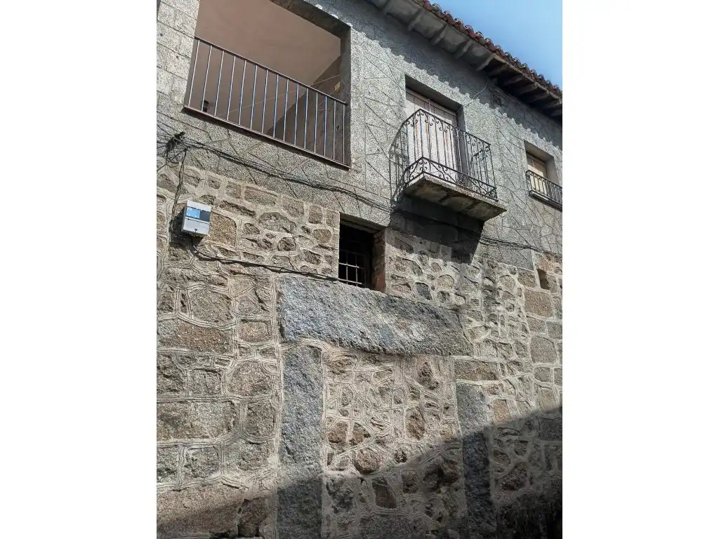 Vista exterior de Finca rústica en venda en San Esteban del Valle