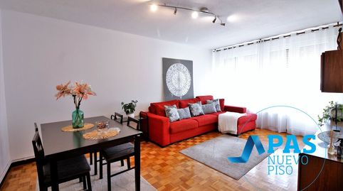Foto 2 de Piso en venta en Calle Albericia, Alisal - San Román, Santander