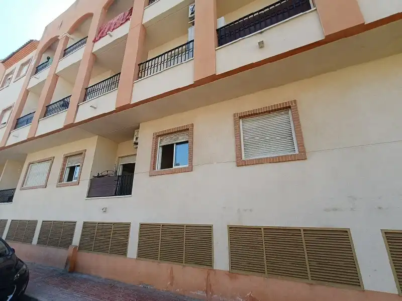 Vista exterior de Pis en venda en San Isidro