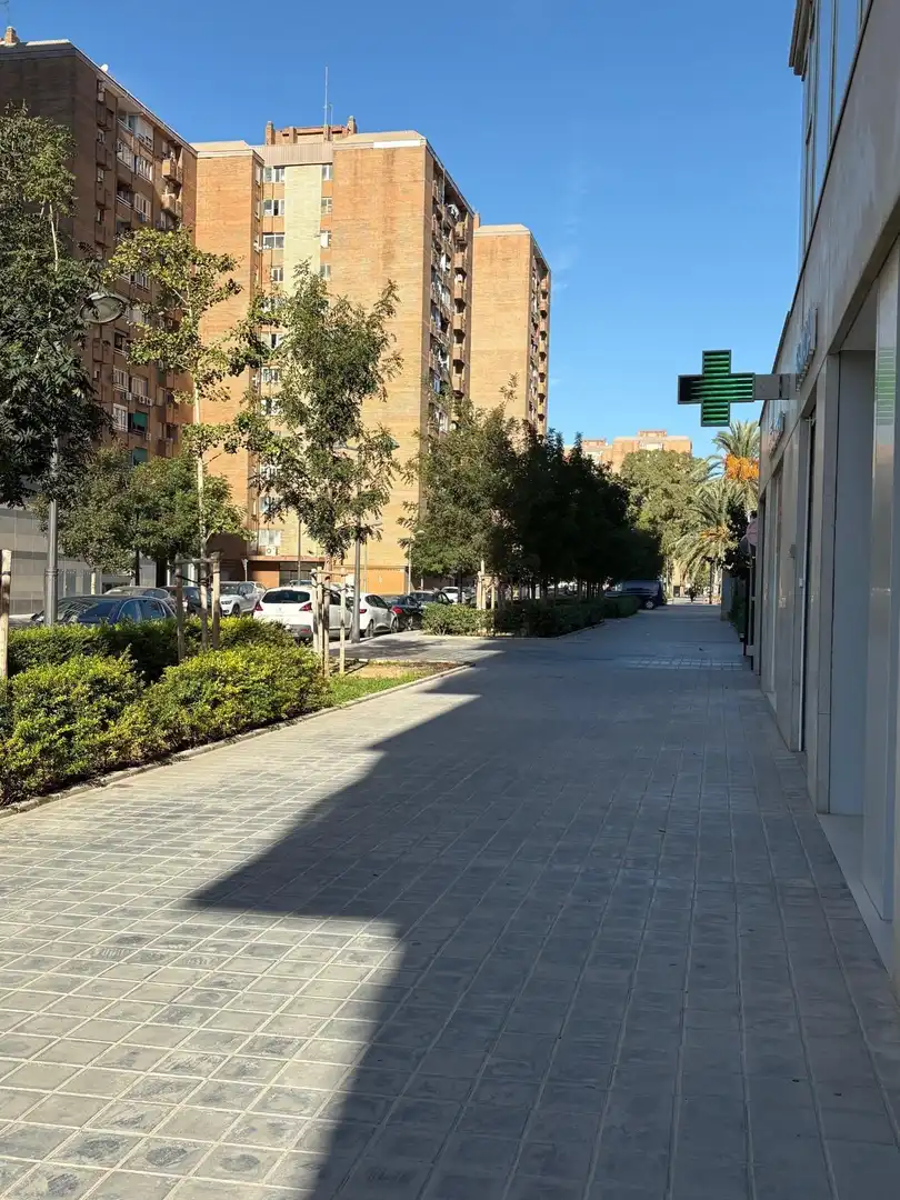 Vista exterior de Piso en venta en Valencia con Aire acondicionado, Calefacción y Parquet
