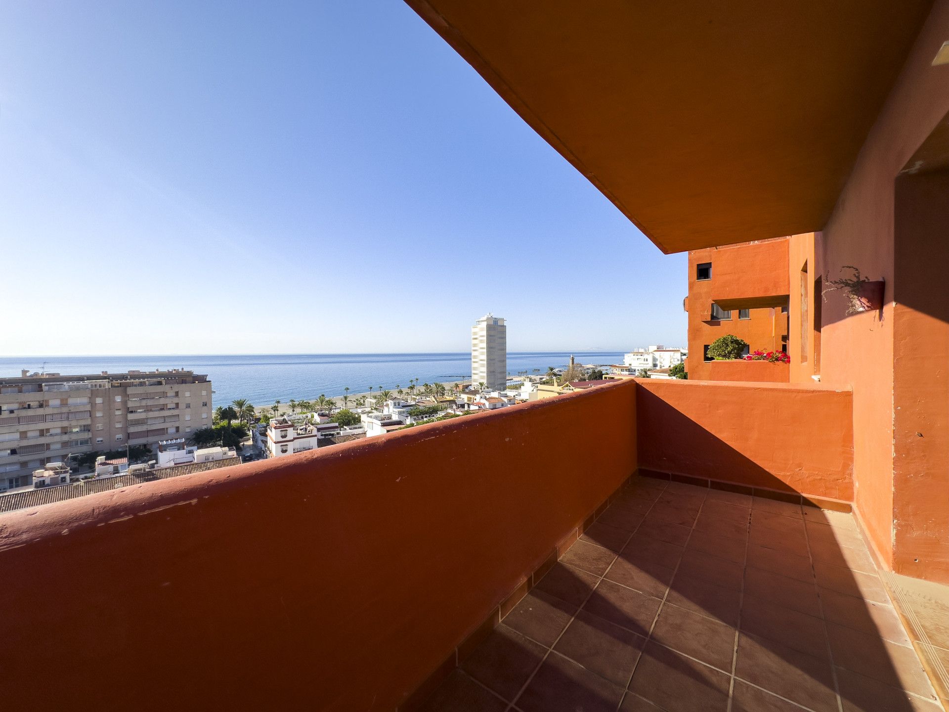 Terrassa de Apartament en venda en Estepona amb Calefacció, Terrassa i Traster