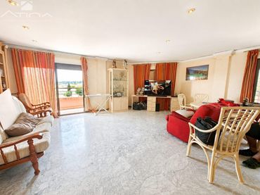 Wohnung mit Balkon zum Verkauf in Germaníes - Juzgados