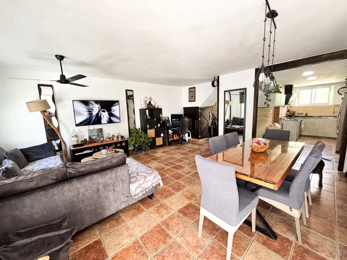 Sala de estar de Casa adosada en venta en Estepona con Aire acondicionado, Calefacción y Terraza