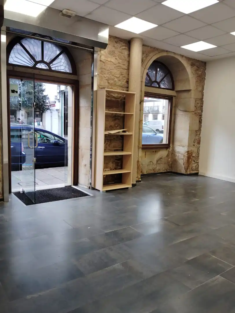 Business premises to rent in Rúa Ferreiro 37, imagen 5
