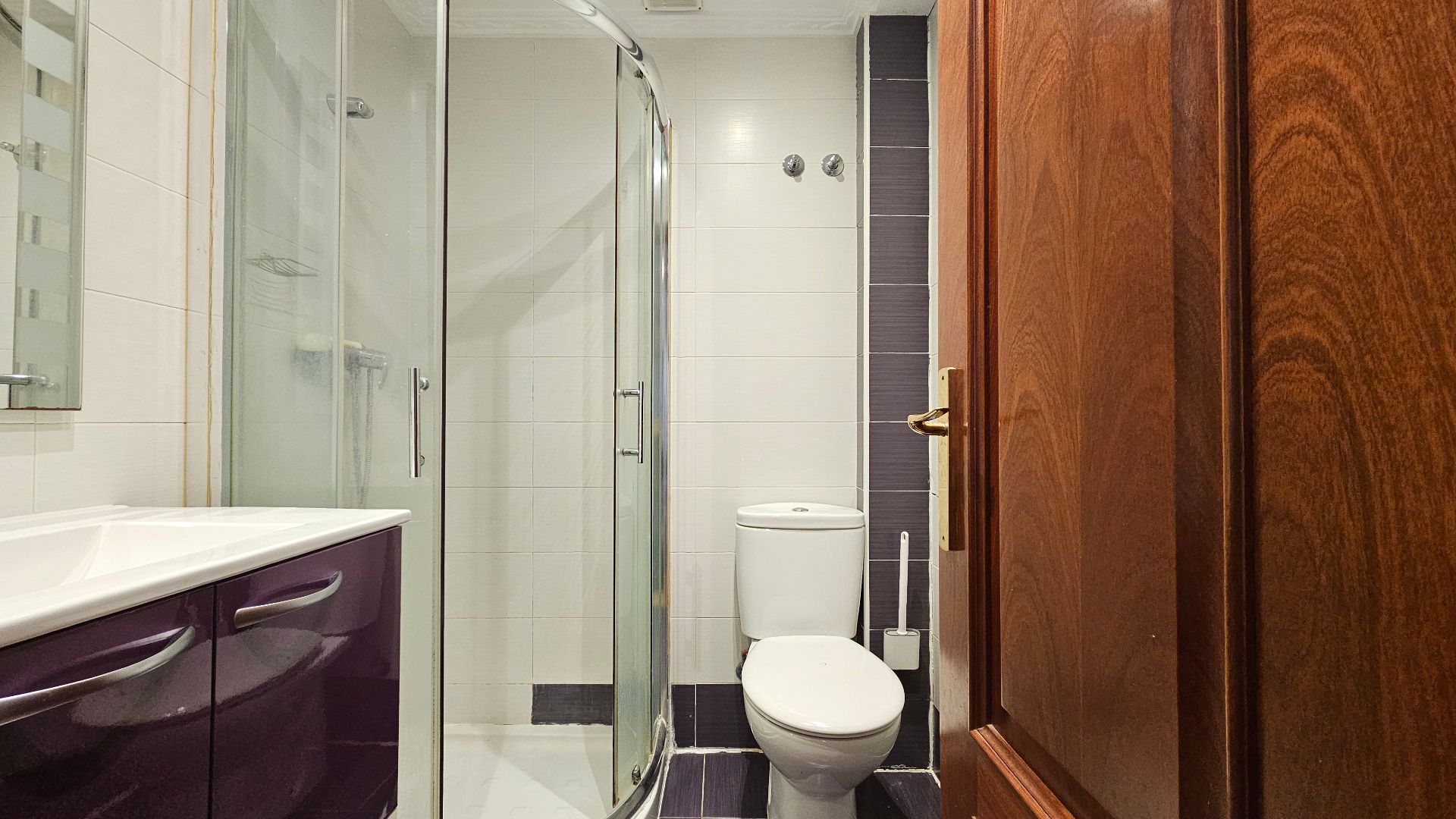 Bathroom of Flat for sale in Vitoria - Gasteiz  with Heating and Furnished