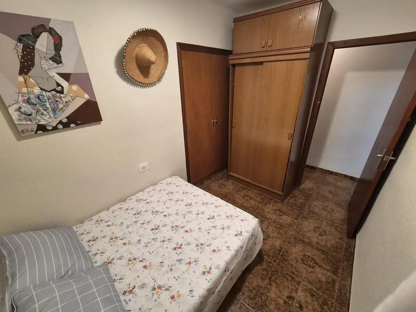 Bedroom of Flat for rent in Castellón de la Plana / Castelló de la Plana  with Furnished and Balcony