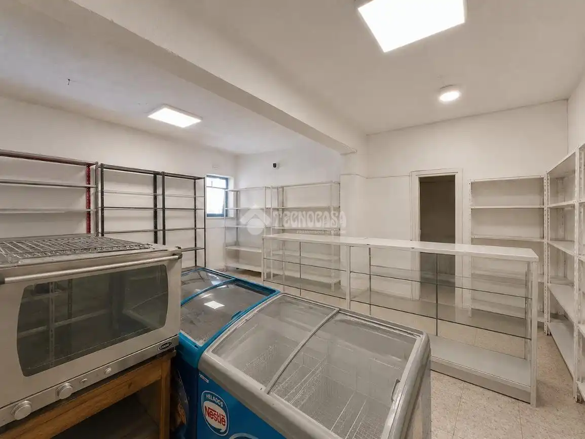 Local comercial en venda a Latina, imagen 23