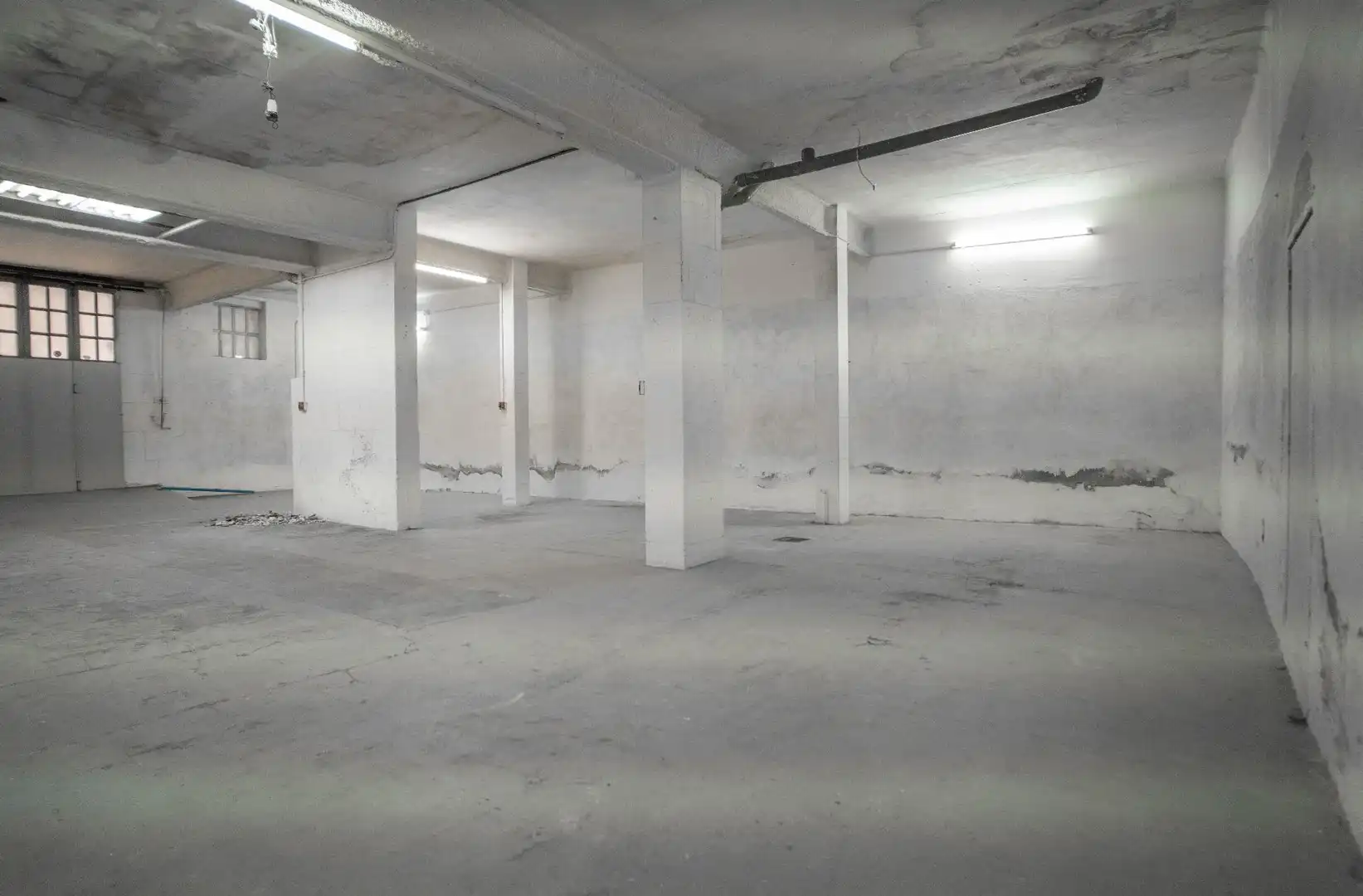 Local comercial en venta en Eixample - Horta Capallera