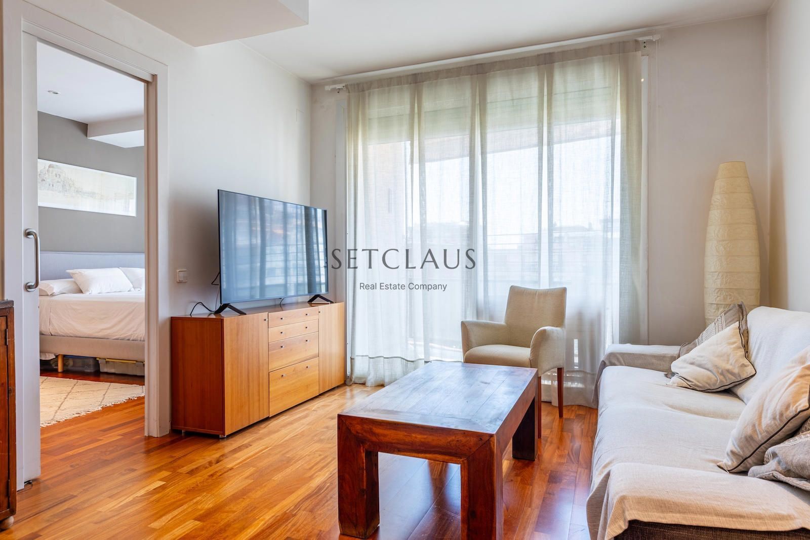 Bedroom of Attic for sale in  Barcelona Capital  with Air Conditioner, Parquet flooring and Terrace
