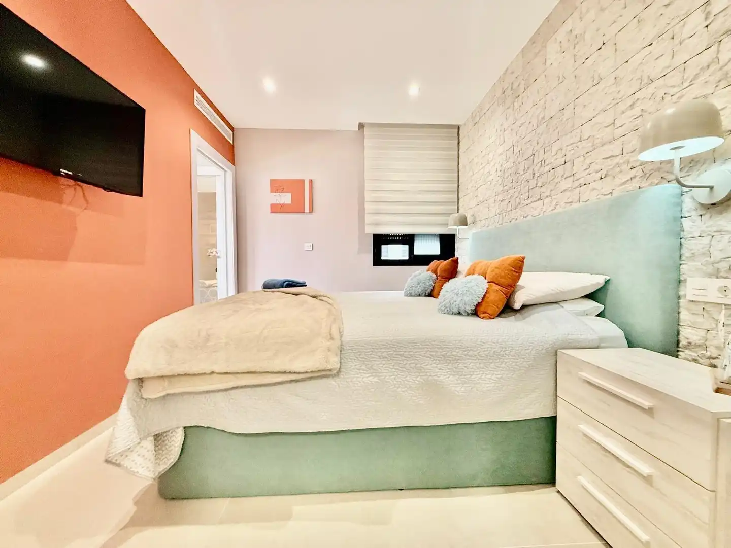 Schlafzimmer von Dachboden zum Verkauf in San Pedro del Pinatar mit Klimaanlage, Heizung und Privatgarten