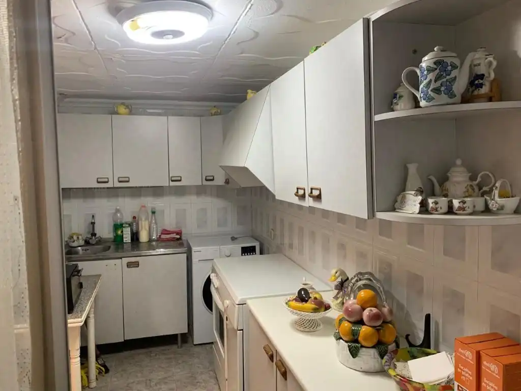 Cuina de Casa o xalet en venda en Puertollano amb Aire condicionat, Jardí privat i Terrassa