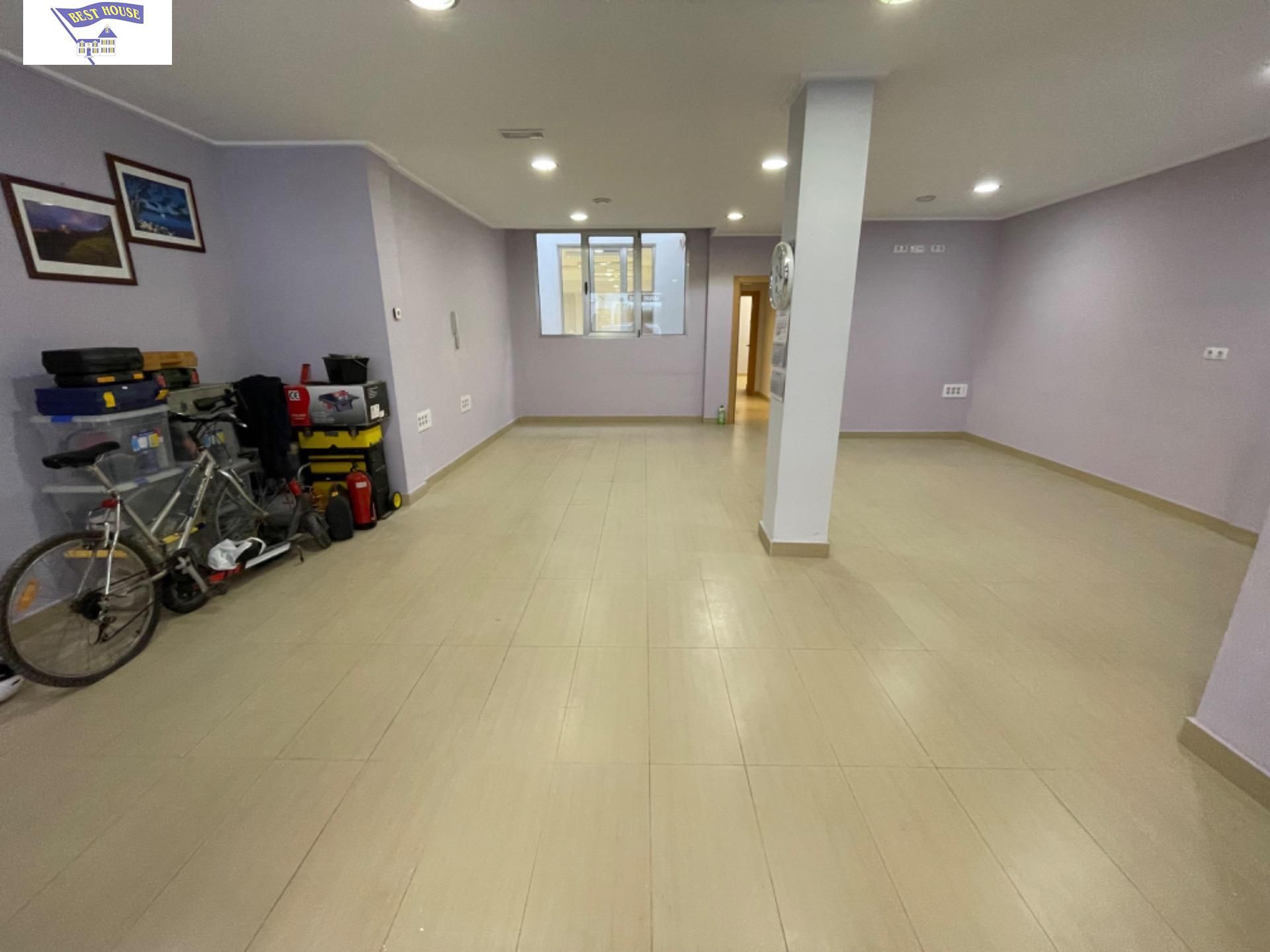 Local de alquiler en  Albacete Capital