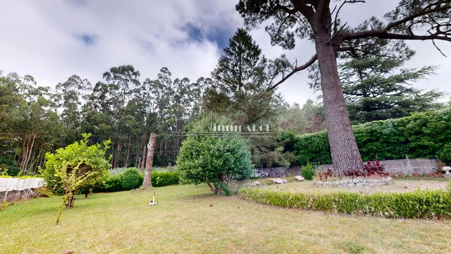 Garden of Residential for sale in Oleiros