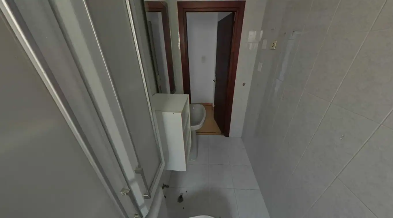 Baño de Piso en venta en Almería