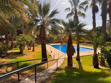 Casa con balcón en venta en Calle Calle Isla de Escombreras
