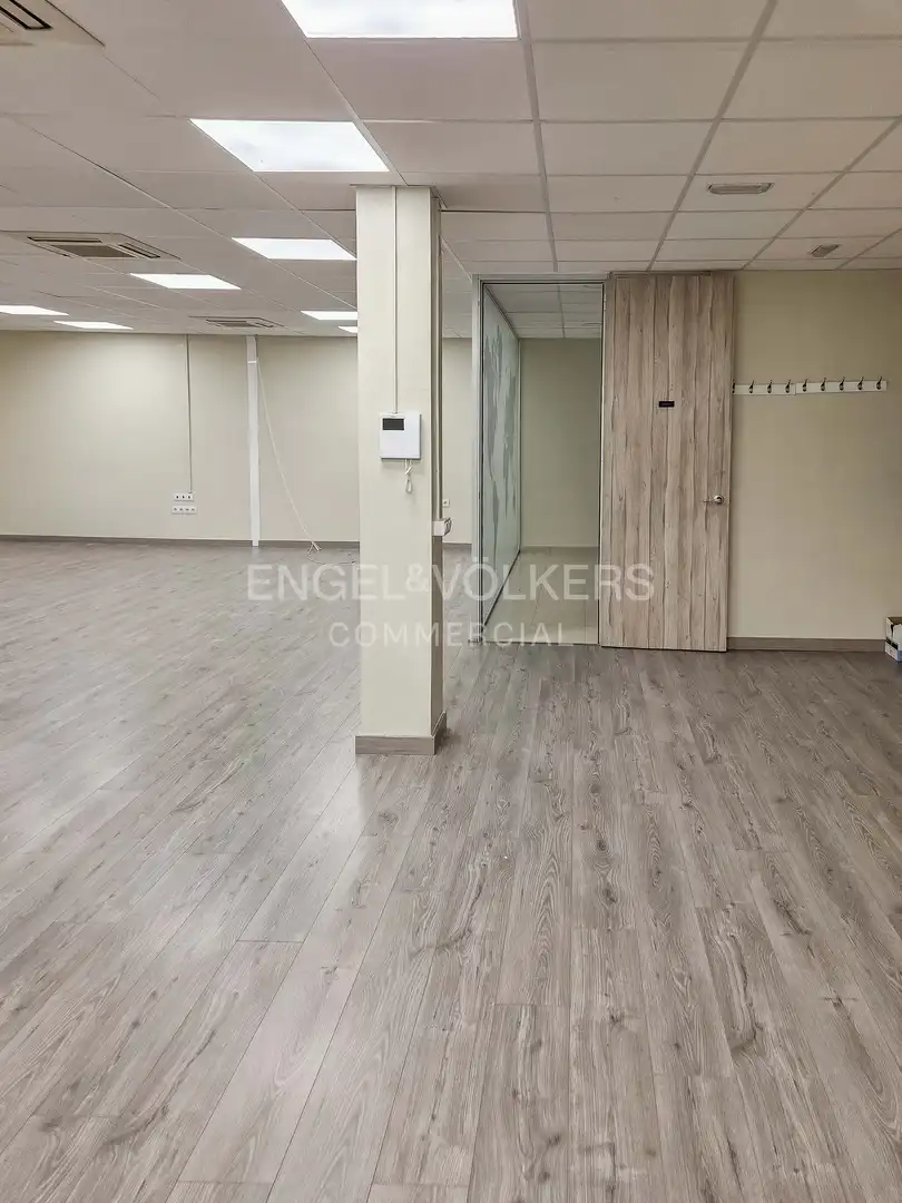 Local comercial en venda a Centre, imagen 9