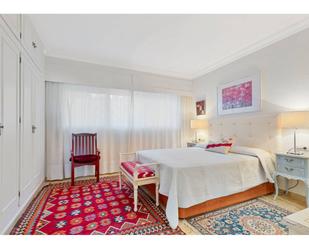 Bedroom of Flat for sale in Marbella  with Terrace, Furnished and Alarm