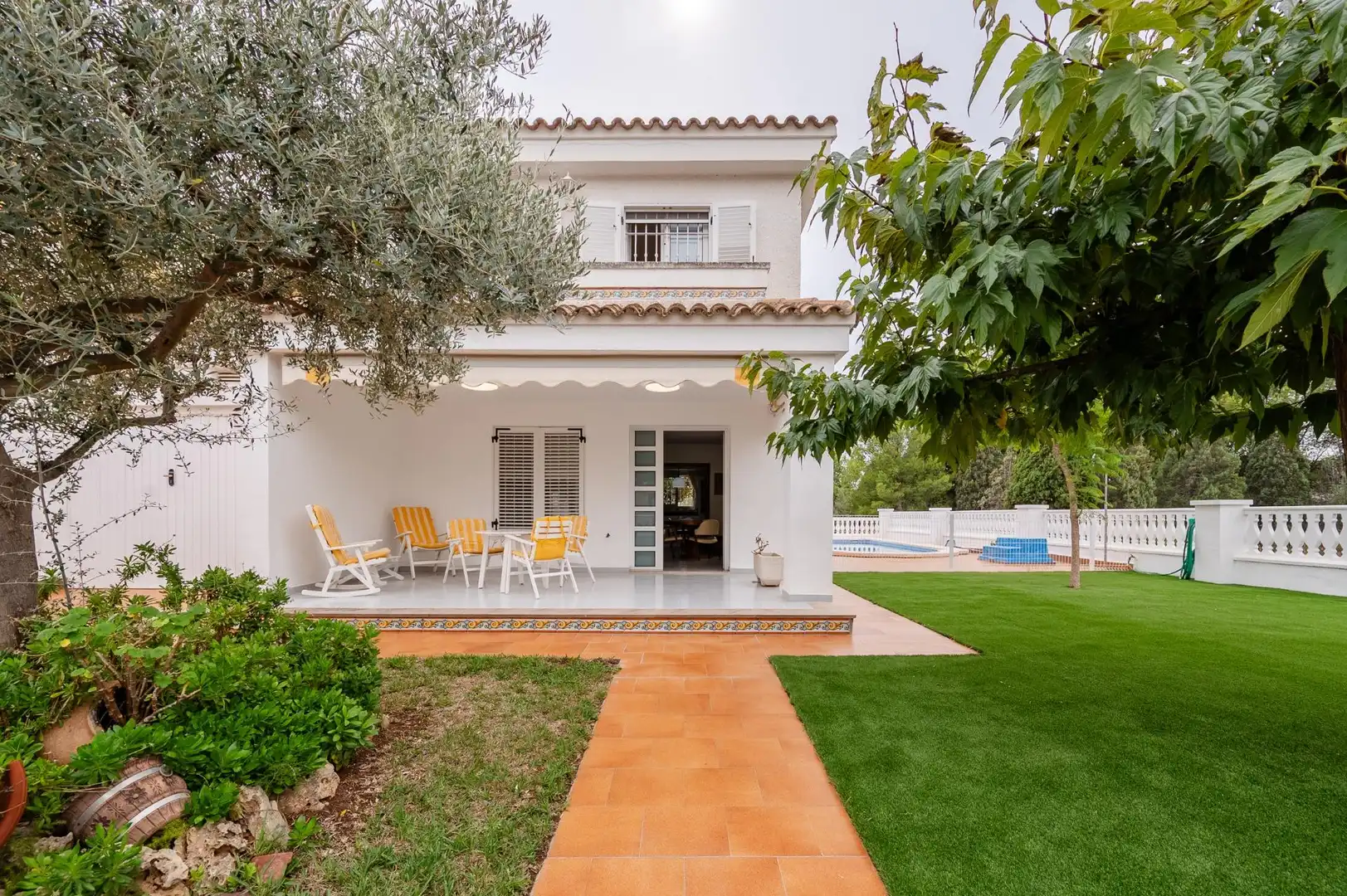 Casa pareada con terraza en venta en Calle ALCALA DE CHIVERT