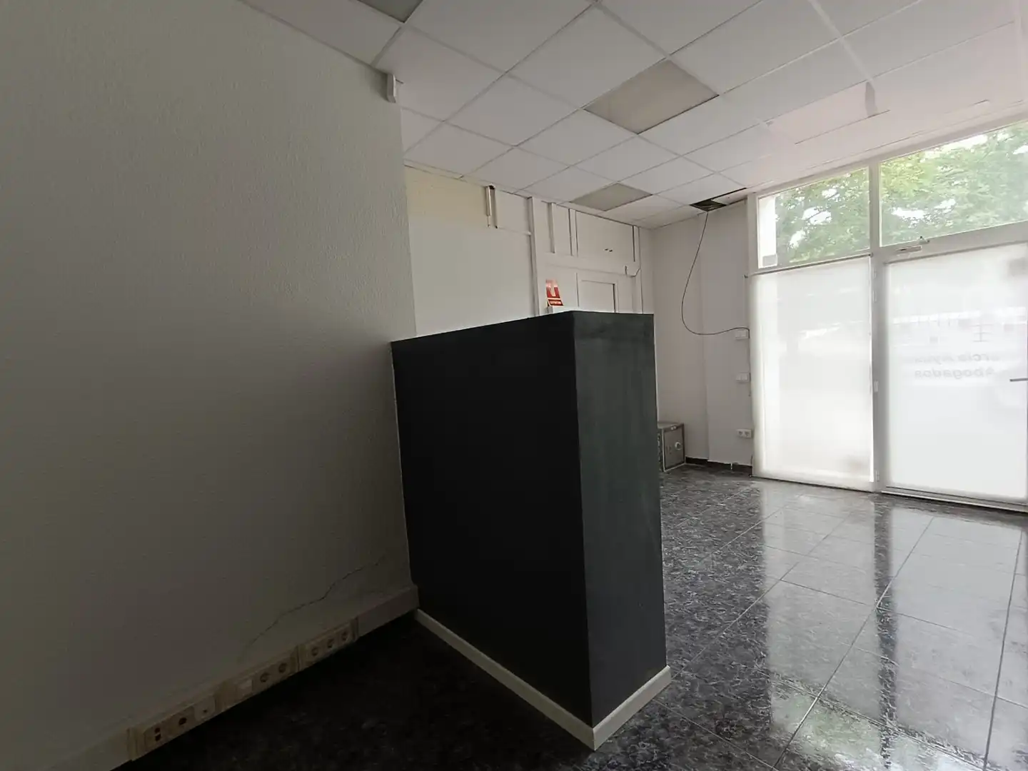 Commercial properties for rent in L'Hospitalet de Llobregat  with Alarm