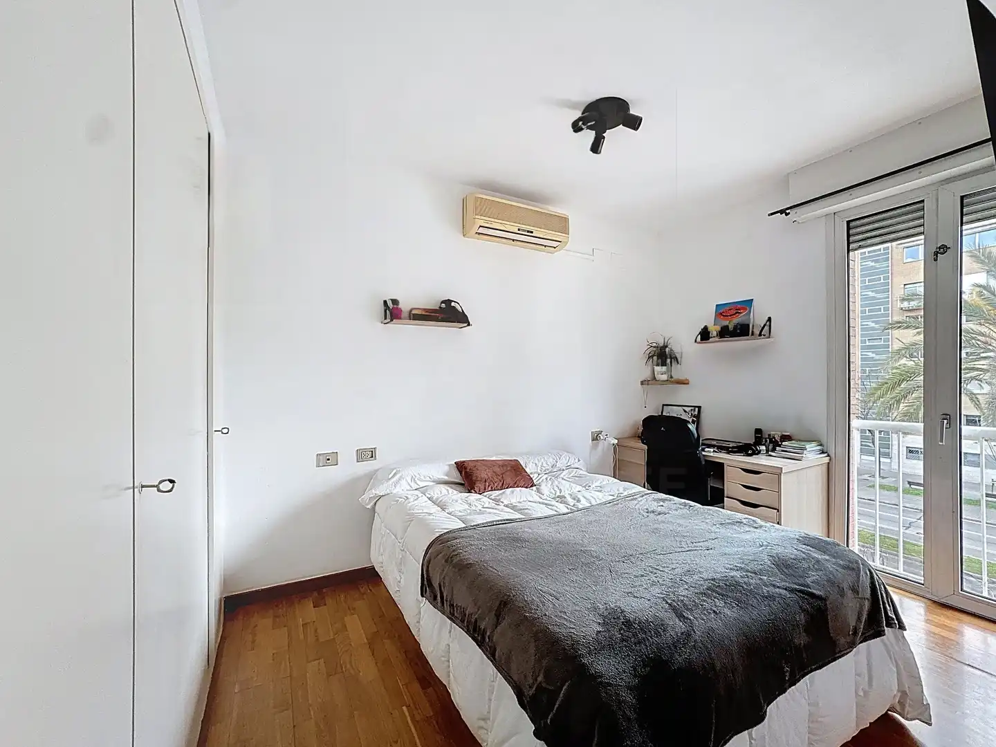 Habitación de Piso en venta en Barcelona