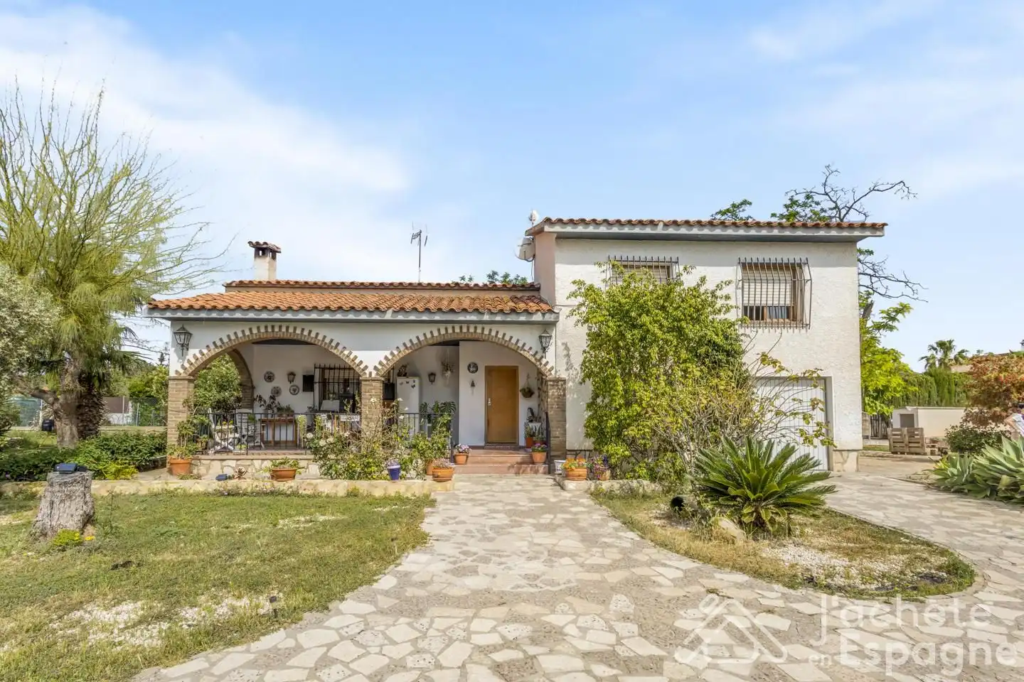 Exterior view of Houses for sale in San Vicente del Raspeig / Sant Vicent del Raspeig  with Private garden, Terrace and Swimming Pool