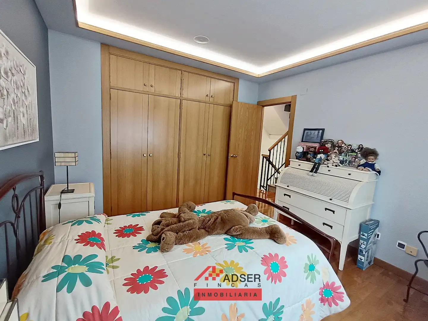 Casa o xalet en venda en  Logroño amb Aire condicionat, Calefacció i Jardí privat