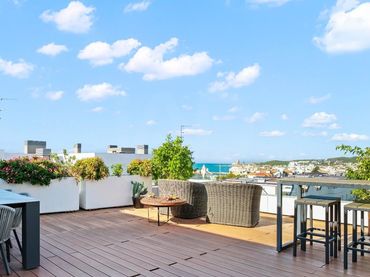 Attique avec piscine à vendre à Aiguadolç - Sant Sebastià